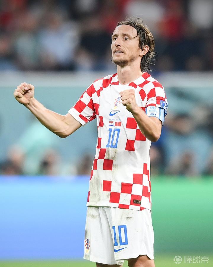 加盟F1凯迪拉克车队 周冠宇的赛车生涯开启新篇章